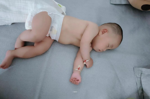 湖南宝宝发烧可以喝牛奶吗